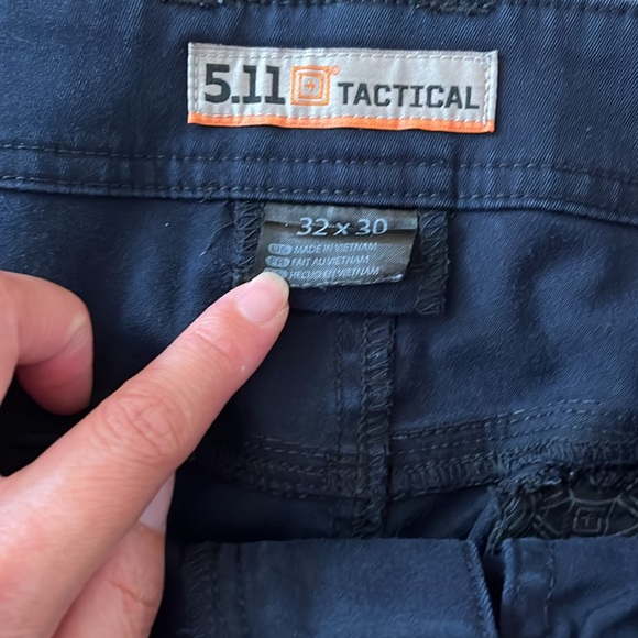 Men’s 5.11 pants - Picture 2 of 4